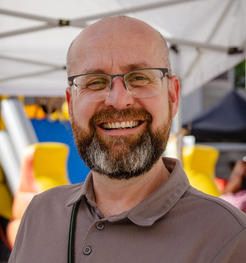 Peter BUŠA, SJ